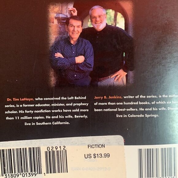 Book Left Behind Paperback Tim LaHaye & Jerry B. Jenkins - Picture 5 of 11